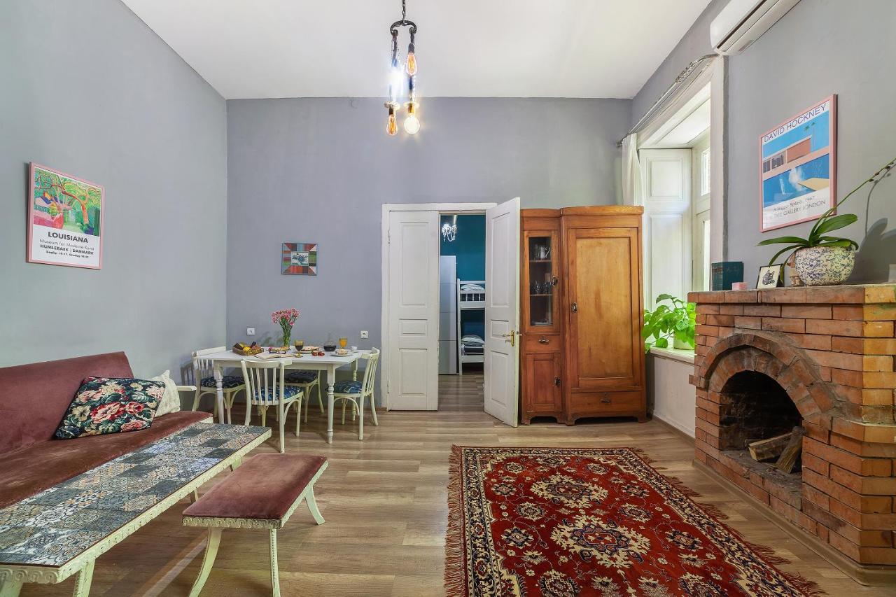 Hostel Indie Mindie Tbilisi Eksteriør billede