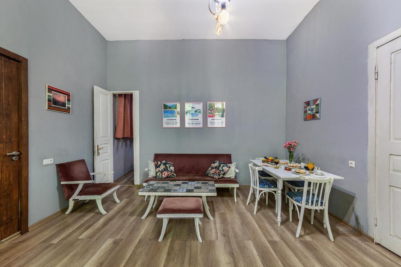 Hostel Indie Mindie Tbilisi Eksteriør billede